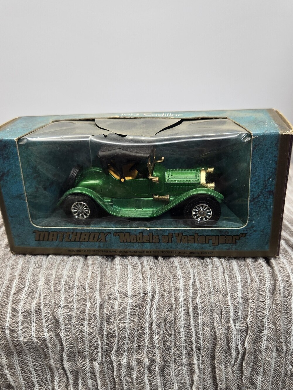 Vintage Matchbox Models of Yesteryear Diecast Y-6 1913 Cadillac Green And Gold